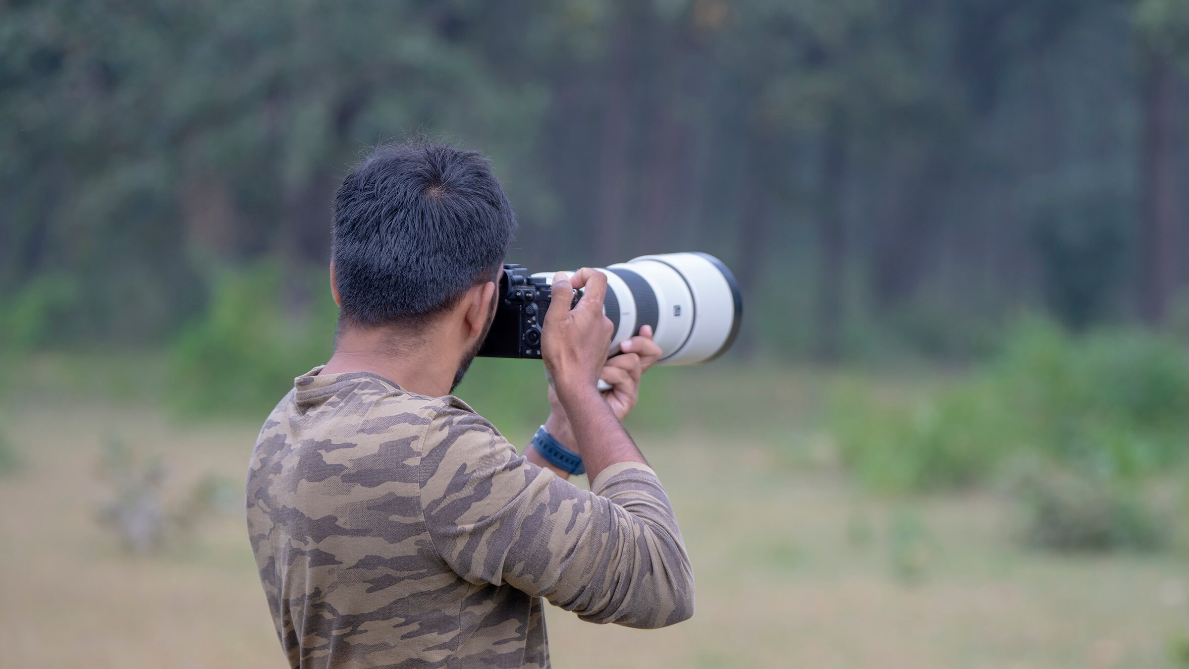 photographing-birds-central-india-sony-camera-lens-rental