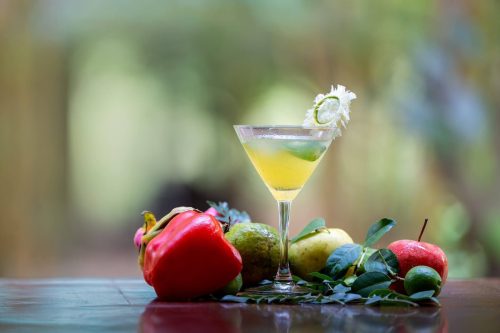 gin-basil-lemon-juice-syrup